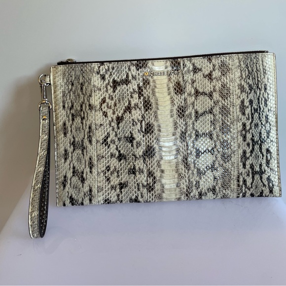 Michael Kors Handbags - Michael Kors Jet Set Travel Clutch Wristlet Leather Snakeskin Print
